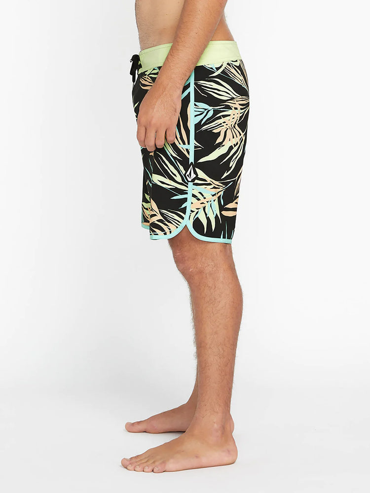 Volcom Stone Bleeding Leaf 18" Boardshorts - Black